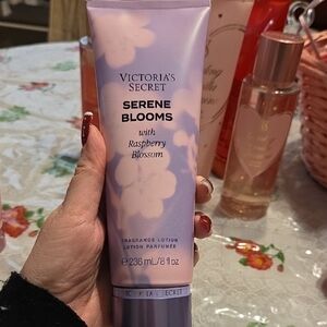 Nwt Victoria's Secret Serene Blooms